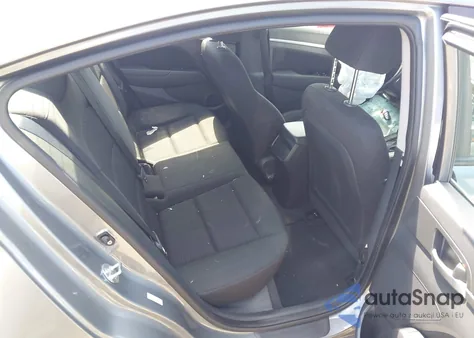 2019 Hyundai Elantra Value Edition из США, поврежденный, VIN KMHD84LF5KU784569